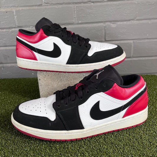 Size 10.5 - Jordan 1 Low Black Toe Red White 553558-116 Sneakers