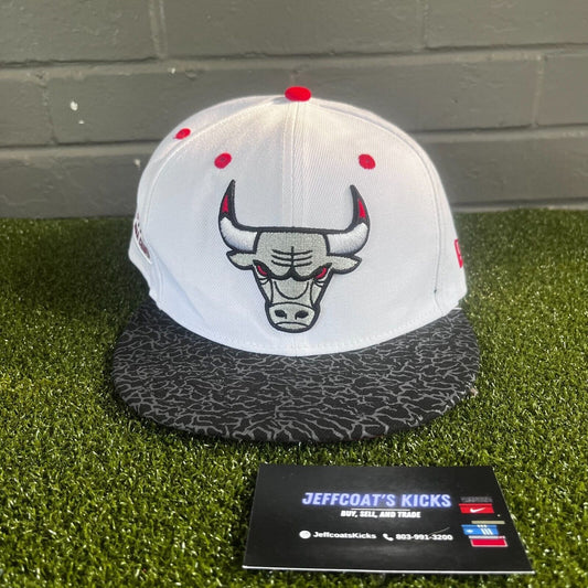 One Size - New Era Chicago Bulls Orange White Grey 9FIFTY White Snapback Hat NWT