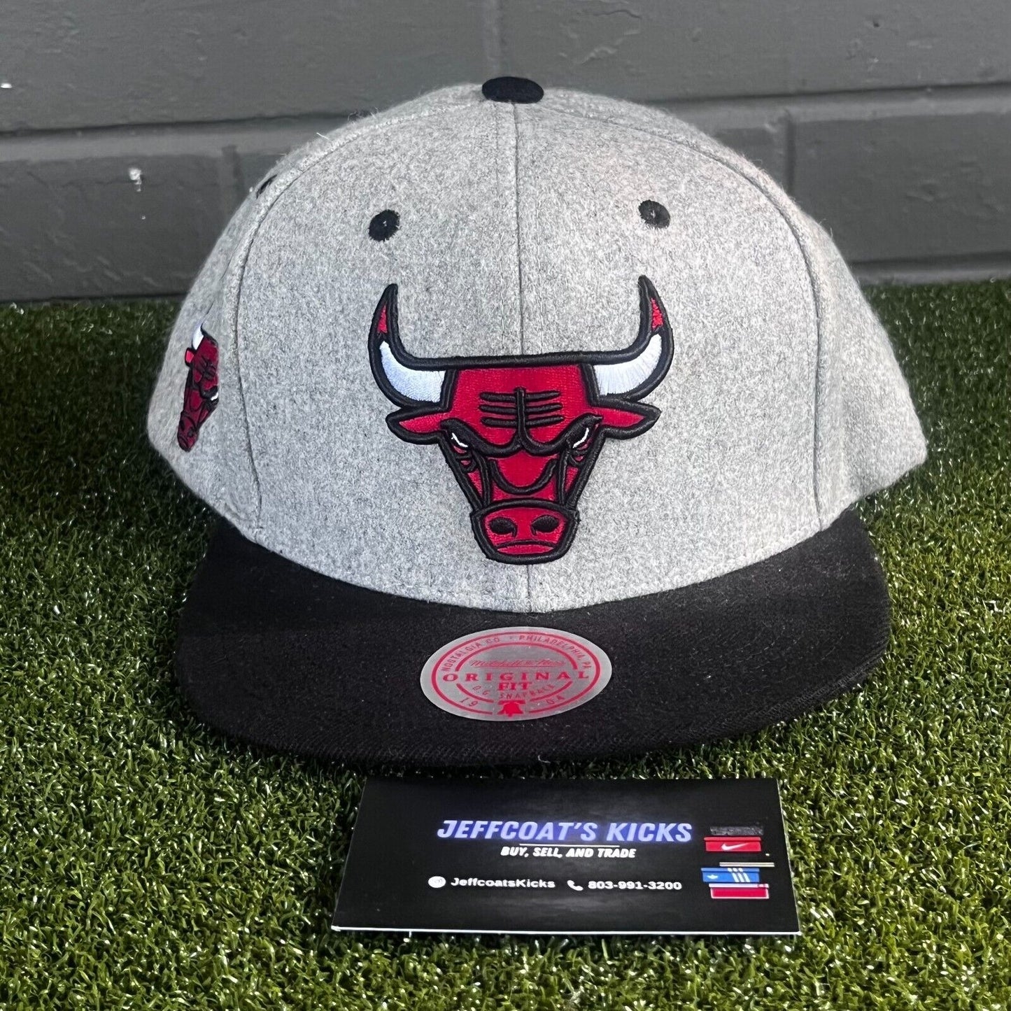 Mitchell & Ness Chicago Bulls NBA Team Red Gray Black Adjustable Snapback Hat