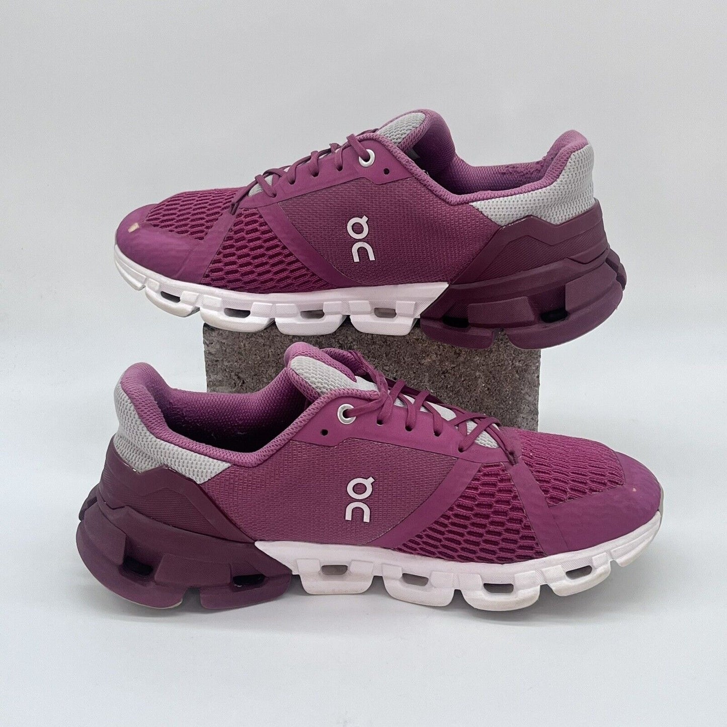 Size 9W - On Cloud Cloudflyer Magenta Mulberry Running Athletic Women’s Shoes