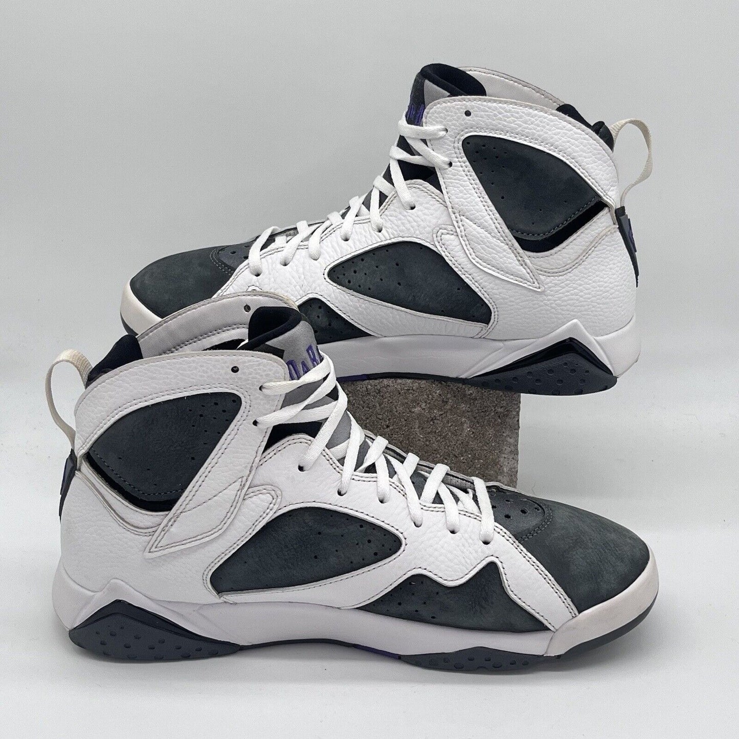 Size 11.5 - Jordan Retro 7 Flint Grey White CU9307-100 Men’s Sneakers