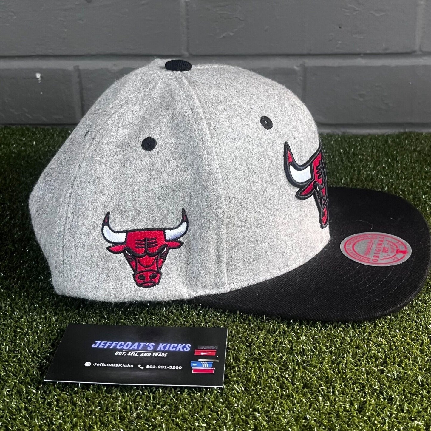 Mitchell & Ness Chicago Bulls NBA Team Red Gray Black Adjustable Snapback Hat